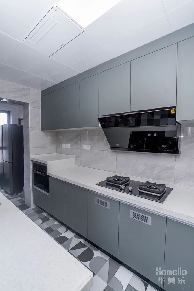 165㎡四居室,將藝術(shù)搬進現(xiàn)實,用簡約締造生活